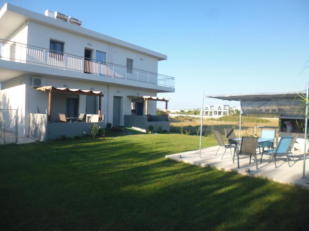 Sea Breeze Apartments Kolymbari Exterior photo